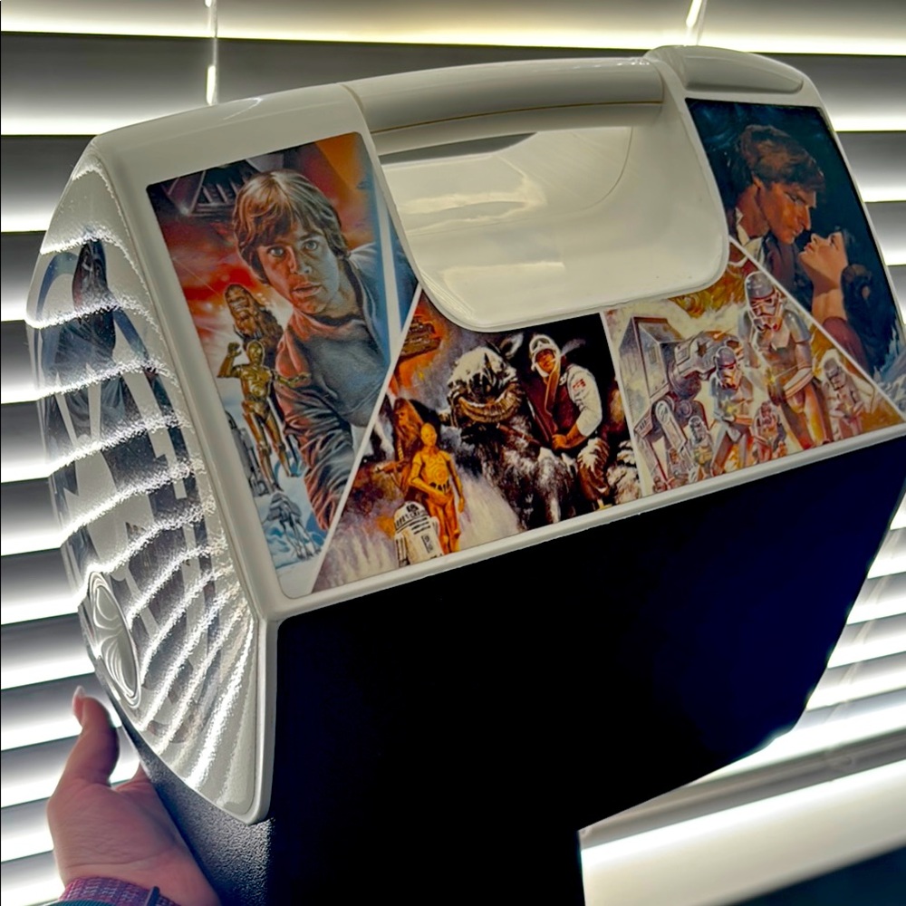 Star Wars Illustrated Portable Cooler — White & Black